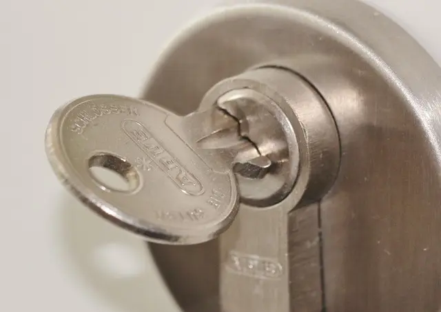Comment bien choisir une solution de serrurerie adaptée à vos besoins